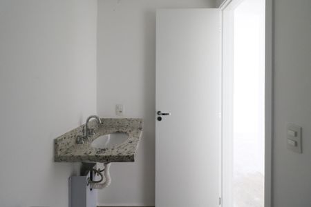 Apartamento à venda com 67m², 2 quartos e 2 vagas Apartamento à venda com 67m², 2 quartos e 2 vagasBanheiro