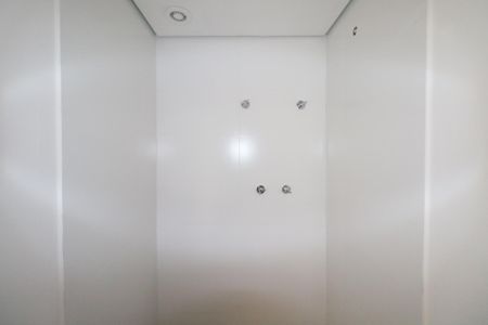 Apartamento à venda com 67m², 2 quartos e 2 vagas Apartamento à venda com 67m², 2 quartos e 2 vagasBanheiro