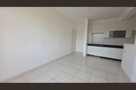 Sala  de apartamento à venda com 2 quartos, 70m² em Residencial Visão, Lagoa Santa