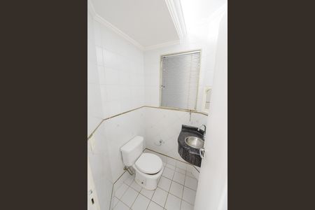 Casa de condomínio para alugar com 200m², 3 quartos e 2 vagas Casa de condomínio para alugar com 200m², 3 quartos e 2 vagasLavabo