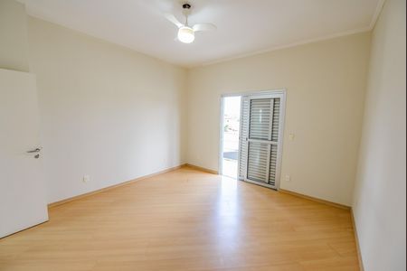 Casa de condomínio para alugar com 200m², 3 quartos e 2 vagas Casa de condomínio para alugar com 200m², 3 quartos e 2 vagasQuarto 1