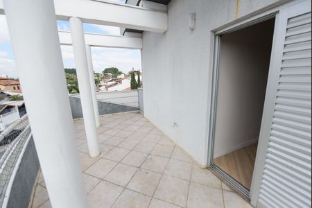 Casa de condomínio para alugar com 200m², 3 quartos e 2 vagas Casa de condomínio para alugar com 200m², 3 quartos e 2 vagasVaranda da Suíte
