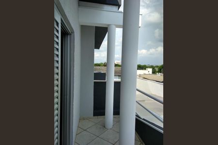 Varanda de casa de condomínio para alugar com 3 quartos, 200m² em Jardim dos Estados, Taubaté