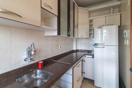 Apartamento para alugar com 68m², 2 quartos e 1 vaga Apartamento para alugar com 68m², 2 quartos e 1 vagaCozinha e Área de Serviço