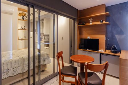 Studio de kitnet/studio para alugar com 1 quarto, 27m² em Indianópolis, São Paulo