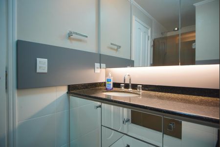 Apartamento para alugar com 105m², 3 quartos e 1 vagaBanheiro Corredor