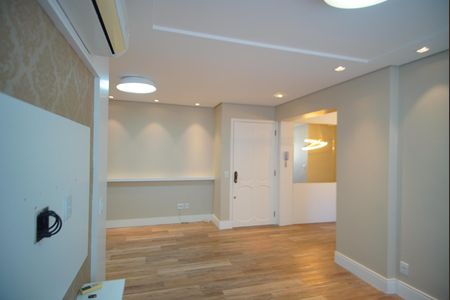 Apartamento para alugar com 105m², 3 quartos e 1 vagaSala