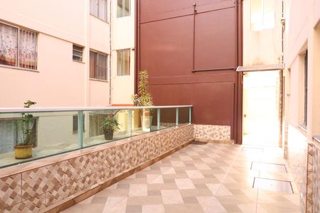 Apartamento para alugar com 51m², 2 quartos e 1 vagaÁrea comum 