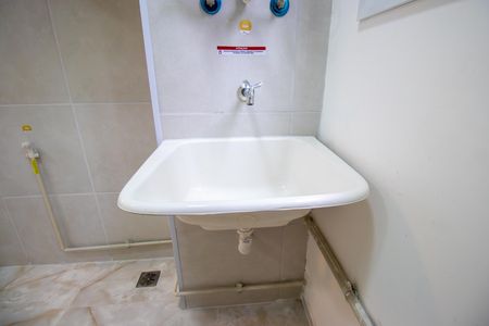Apartamento à venda com 68m², 2 quartos e 1 vaga Apartamento à venda com 68m², 2 quartos e 1 vagaCozinha e Área de Serviço