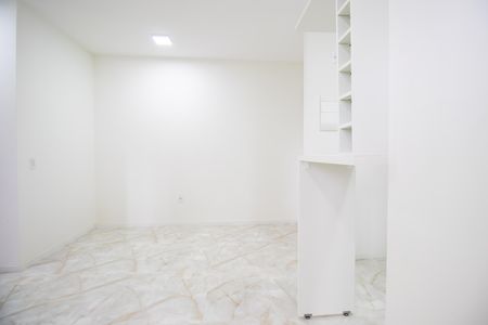 Apartamento à venda com 68m², 2 quartos e 1 vaga Apartamento à venda com 68m², 2 quartos e 1 vagaSala