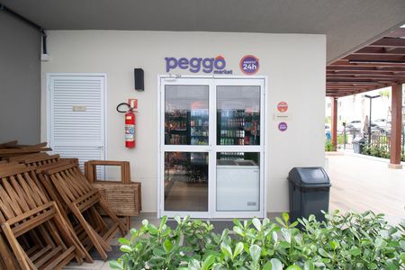 Apartamento à venda com 68m², 2 quartos e 1 vaga Apartamento à venda com 68m², 2 quartos e 1 vagaMercadinho 24H