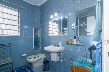 Casa à venda com 135m², 3 quartos e 1 vaga Casa à venda com 135m², 3 quartos e 1 vagaBanheiro Social