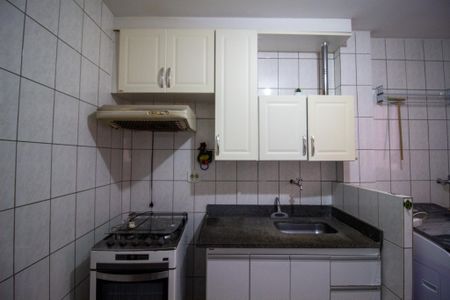 Cozinha  de apartamento para alugar com 2 quartos, 51m² em Jardim dos Estados, Sorocaba