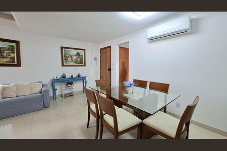 Sala  de apartamento para alugar com 4 quartos, 100m² em Pituba, Salvador