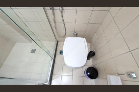 Banheiro Suíte  de apartamento para alugar com 4 quartos, 100m² em Pituba, Salvador
