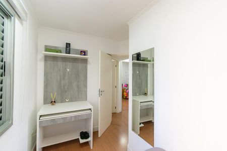 Apartamento à venda com 54m², 3 quartos e 2 vagas Apartamento à venda com 54m², 3 quartos e 2 vagasQuarto 2