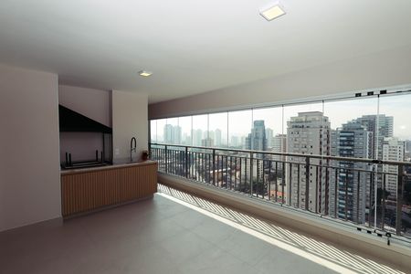 Varanda de apartamento à venda com 3 quartos, 125m² em Vila Dom Pedro I, São Paulo