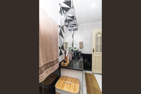 Apartamento à venda com 71m², 2 quartos e 1 vaga Apartamento à venda com 71m², 2 quartos e 1 vagaBanheiro