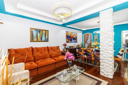 Apartamento à venda com 71m², 2 quartos e 1 vaga Apartamento à venda com 71m², 2 quartos e 1 vagaSala