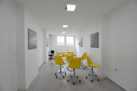 Apartamento para alugar com 47m², 2 quartos e 1 vagaÁrea comum - Coworking