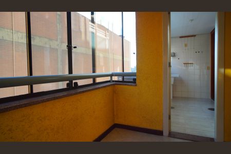Varanda da Sala de apartamento para alugar com 4 quartos, 109m² em Cristo Redentor, Porto Alegre