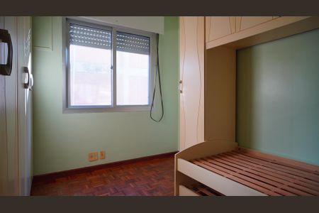 Quarto 3 de apartamento para alugar com 4 quartos, 109m² em Cristo Redentor, Porto Alegre