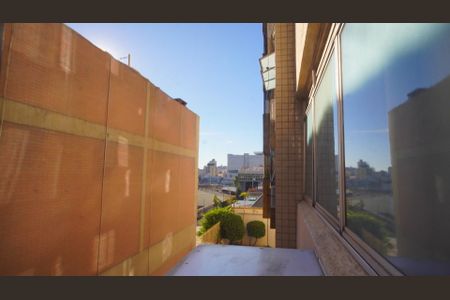Vista da Rua de apartamento para alugar com 4 quartos, 109m² em Cristo Redentor, Porto Alegre