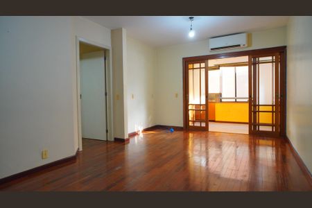 Apartamento para alugar com 4 quartos, 109m² em Cristo Redentor, Porto Alegre