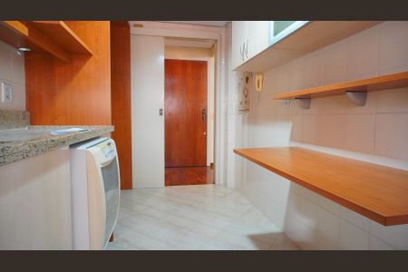 Apartamento para alugar com 109m², 4 quartos e 1 vagaCozinha 