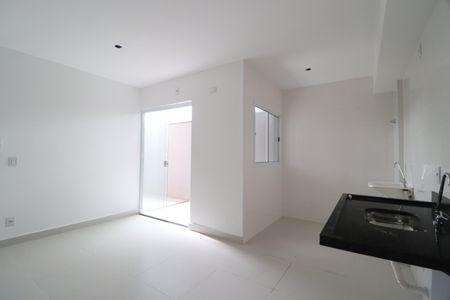 Apartamento para alugar com 73m², 2 quartos e 1 vagaCozinha
