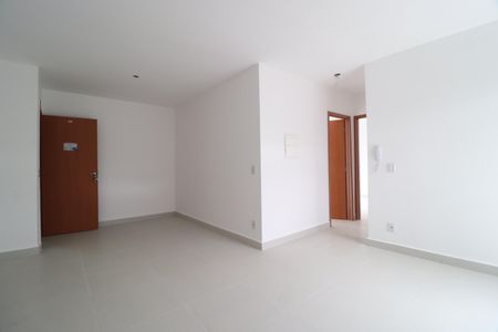 Sala de apartamento para alugar com 2 quartos, 73m² em Novo Mundo, Uberlândia
