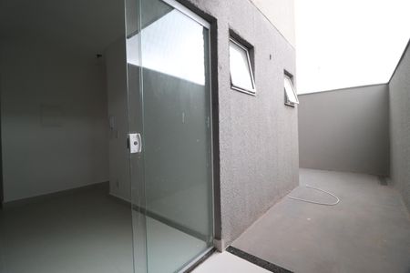 Apartamento para alugar com 73m², 2 quartos e 1 vagaÁrea externa