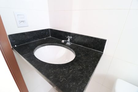 Apartamento para alugar com 73m², 2 quartos e 1 vagaBanheiro Social