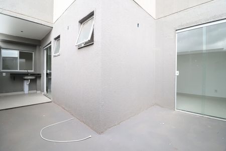Apartamento para alugar com 73m², 2 quartos e 1 vagaÁrea externa