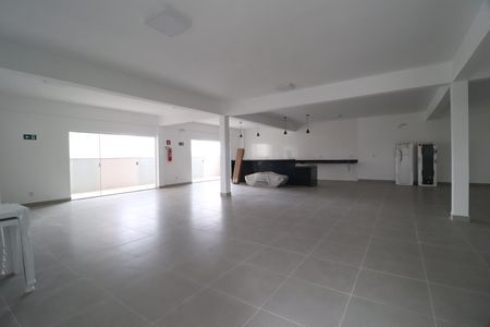 Apartamento para alugar com 73m², 2 quartos e 1 vagaÁrea comum - Salão de festas