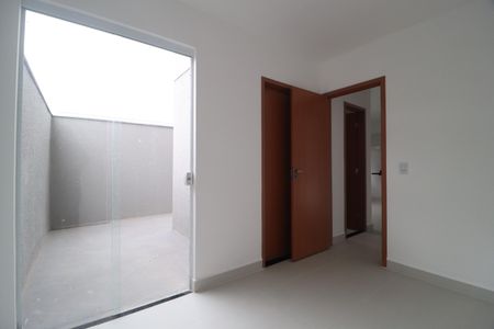 Apartamento para alugar com 73m², 2 quartos e 1 vagaQuarto 2 - Suíte