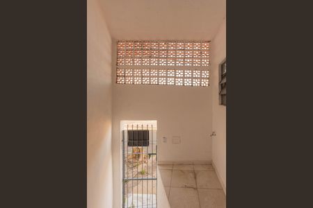 Hall de entrada de casa para alugar com 1 quarto, 20m² em Jardim dos Oliveiras, Campinas