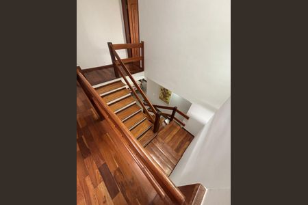 Casa para alugar com 567m², 4 quartos e 5 vagas Casa para alugar com 567m², 4 quartos e 5 vagasSala