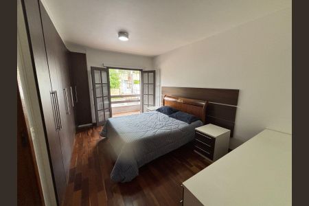 Quarto de casa para alugar com 4 quartos, 567m² em Parque dos Principes, São Paulo