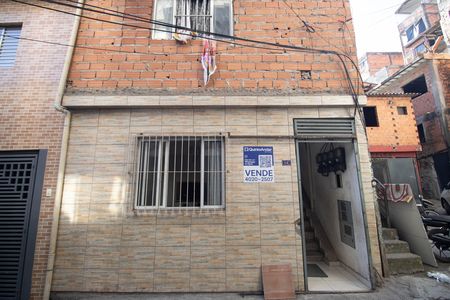 Fachada / Placa de casa à venda com 4 quartos, 125m² em Jardim Joana D’arc, São Paulo
