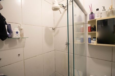 Casa à venda com 125m², 4 quartos e sem vaga Casa à venda com 125m², 4 quartos e sem vagaBanheiro