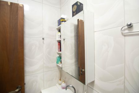 Casa à venda com 125m², 4 quartos e sem vaga Casa à venda com 125m², 4 quartos e sem vagaBanheiro casa 2