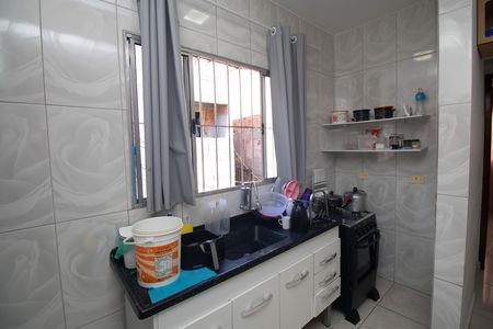 Casa à venda com 125m², 4 quartos e sem vaga Casa à venda com 125m², 4 quartos e sem vagaCozinha casa 2
