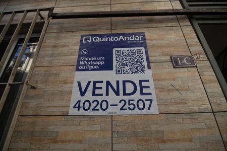 Placa de casa à venda com 4 quartos, 125m² em Jardim Joana D’arc, São Paulo