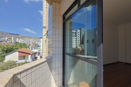 Apartamento à venda com 1 quarto, 45m² em Cruzeiro, Belo Horizonte
