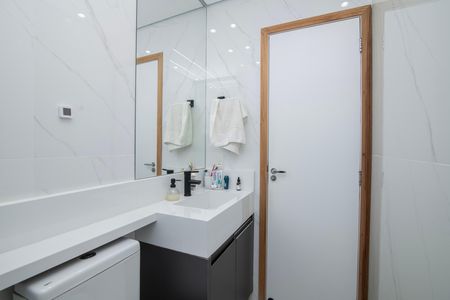 Apartamento para alugar com 58m², 2 quartos e 1 vaga Apartamento para alugar com 58m², 2 quartos e 1 vagaBanheiro Social