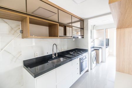 Cozinha de apartamento à venda com 2 quartos, 80m² em Bethaville I, Barueri