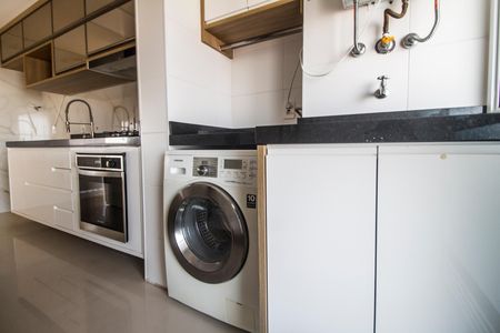 Apartamento à venda com 80m², 2 quartos e 2 vagas Apartamento à venda com 80m², 2 quartos e 2 vagasÁrea de Serviço