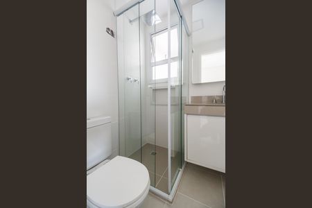 Apartamento à venda com 80m², 2 quartos e 2 vagas Apartamento à venda com 80m², 2 quartos e 2 vagasBanheiro da Suíte