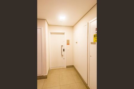 Apartamento à venda com 80m², 2 quartos e 2 vagas Apartamento à venda com 80m², 2 quartos e 2 vagasEntrada